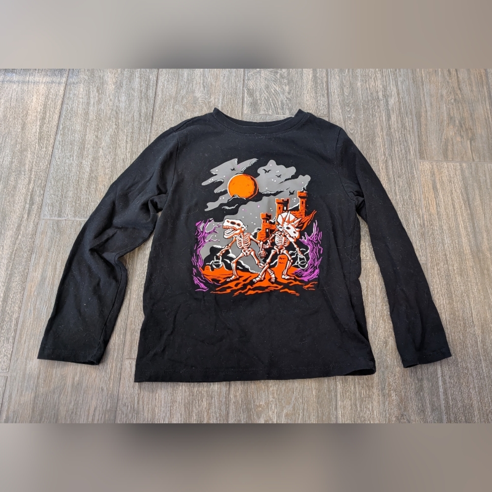 Cat & Jack Black Long Sleeve Shirt with Halloween Print